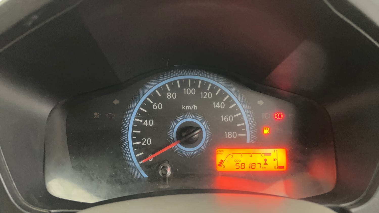 Used 2017 Datsun Redi-GO T (O) Petrol Manual interior CLUSTERMETER VIEW