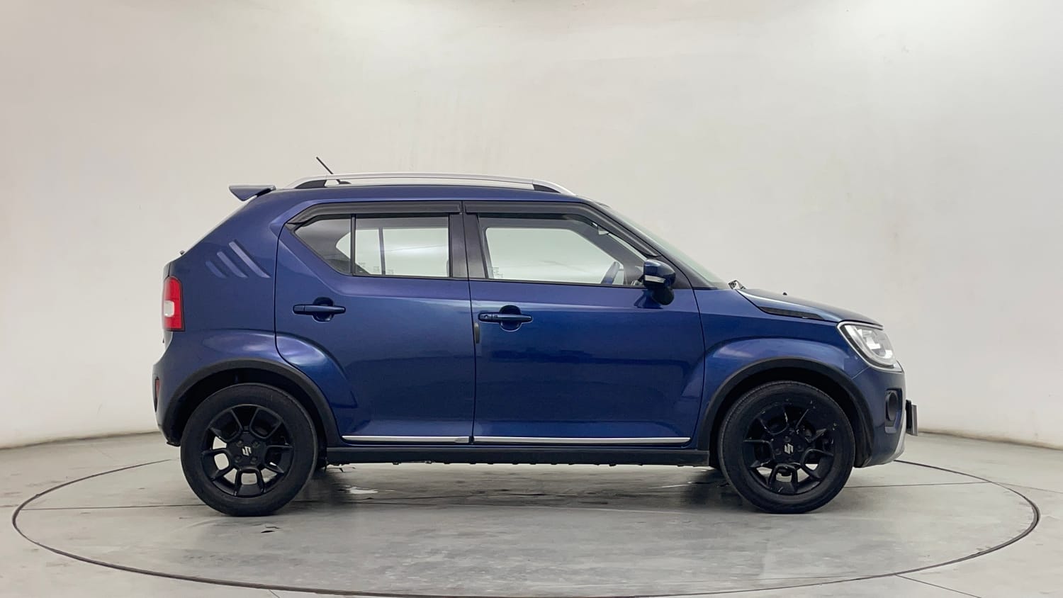 Used 2022 Maruti Suzuki Ignis Alpha 1.2 MT Petrol Manual exterior RIGHT SIDE VIEW