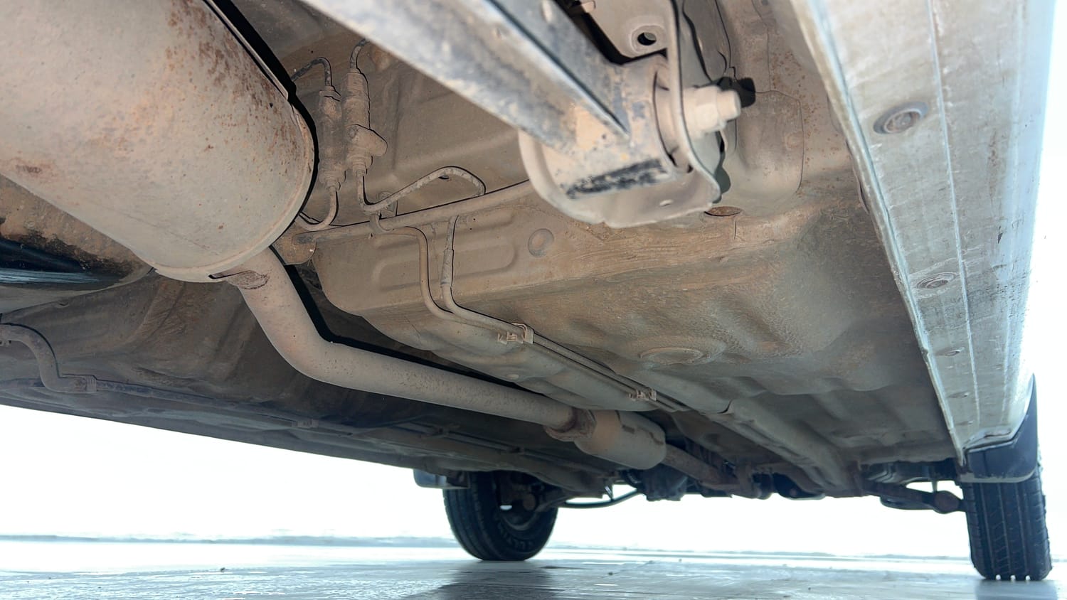 Used 2015 Maruti Suzuki Alto 800 Lxi Petrol Manual extra REAR RIGHT UNDERBODY VIEW