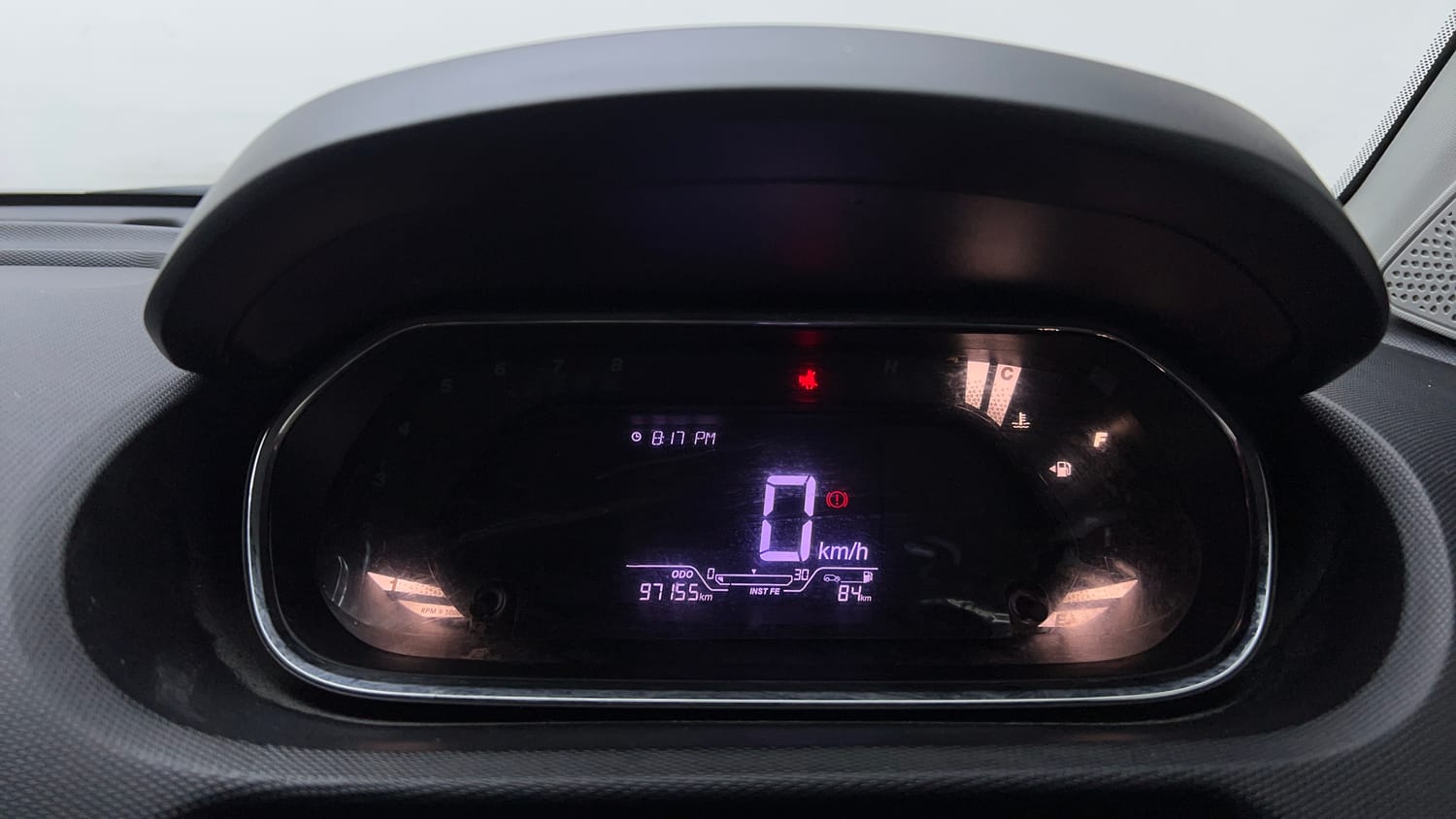 Used 2021 Tata Tiago LE Petro l+ CNG(Outside Fitted) Cng Manual interior CLUSTERMETER VIEW