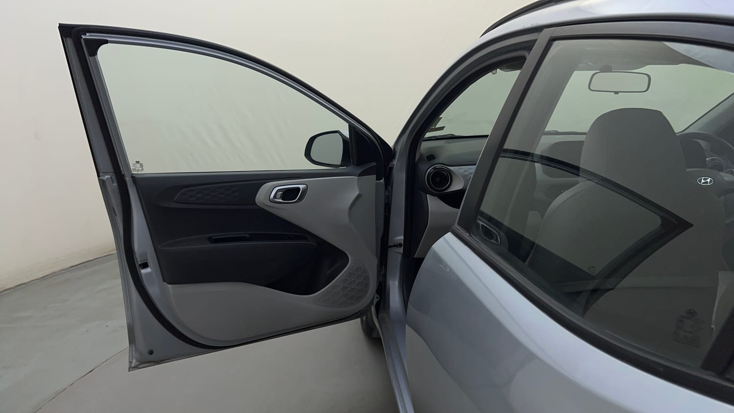 Used 2021 Hyundai Grand i10 Nios Asta 1.2 Kappa VTVT Petrol Manual interior LEFT FRONT DOOR OPEN VIEW