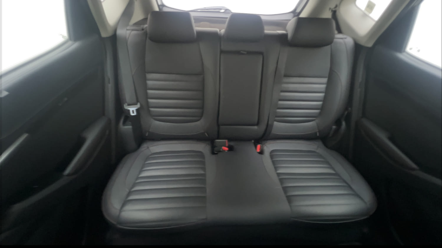 Used 2023 Kia Seltos GTX Plus 1.4 Petrol Manual interior REAR SEAT CONDITION VIEW