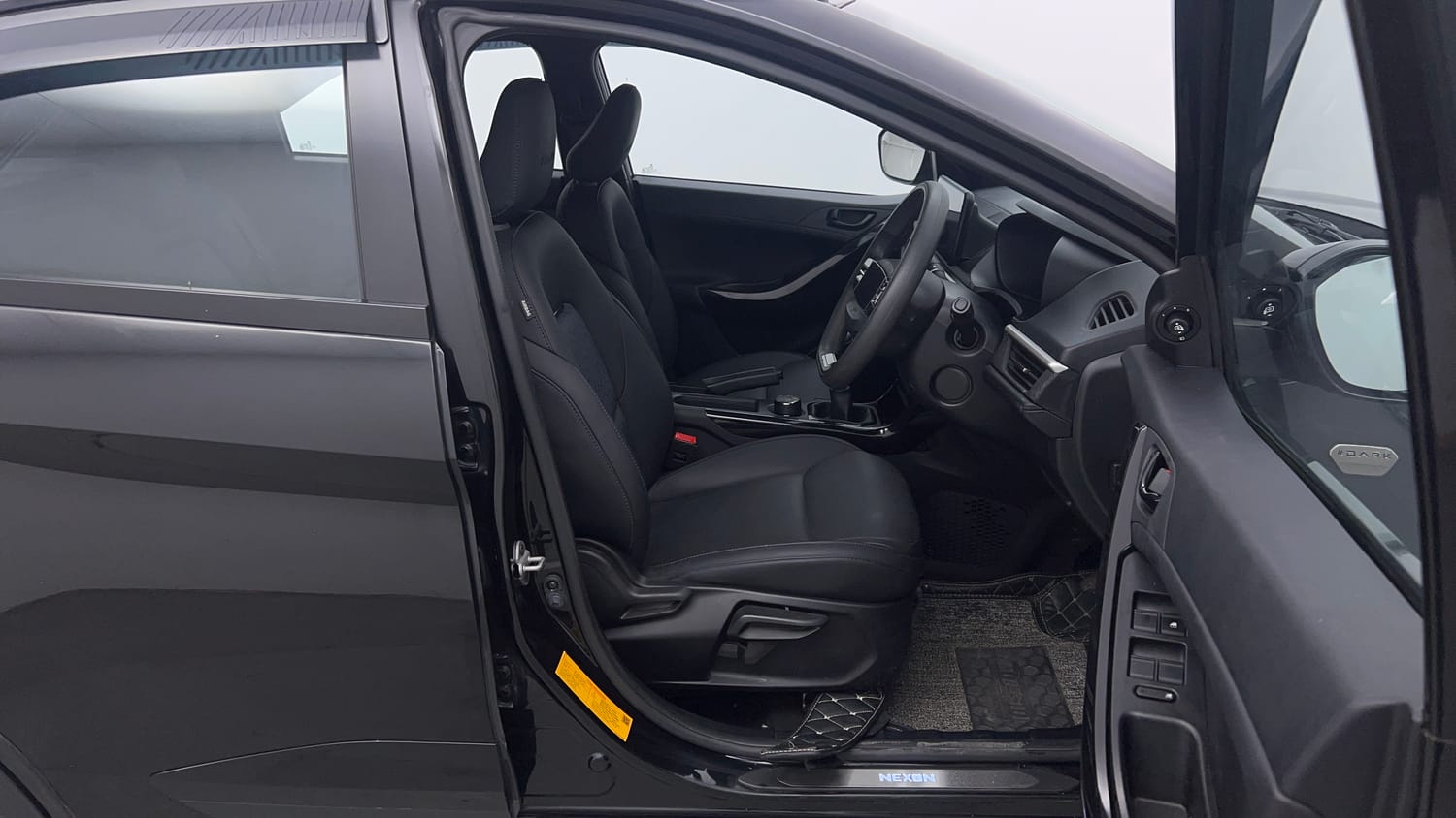 Used 2024 Tata Nexon Creative Plus 1.2 Petrol 6MT Dark Edition Petrol Manual interior RIGHT SIDE FRONT DOOR CABIN VIEW