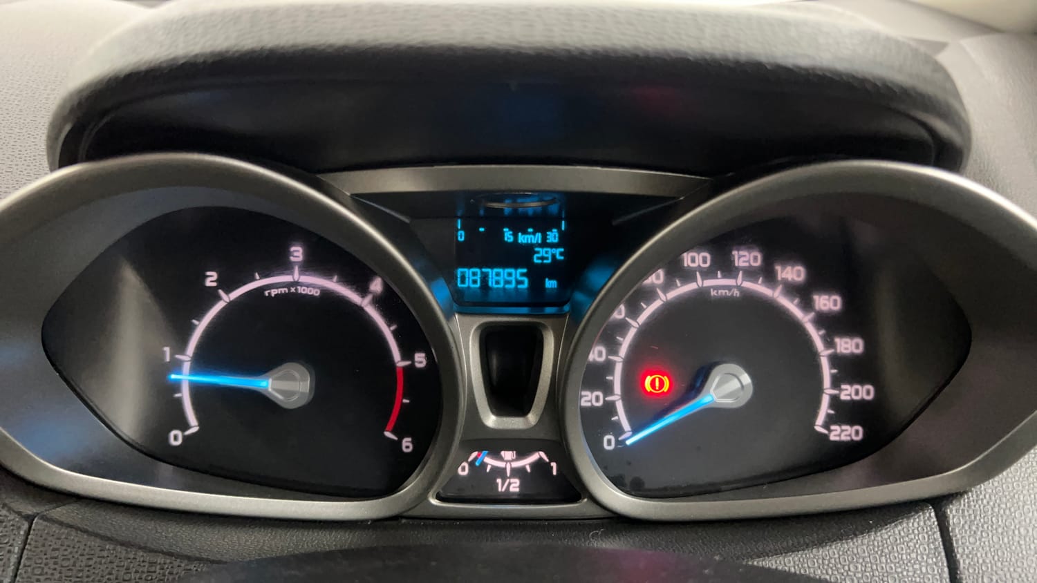 Used 2013 Ford EcoSport Titanium 1.5 TDCi Diesel Manual interior CLUSTERMETER VIEW