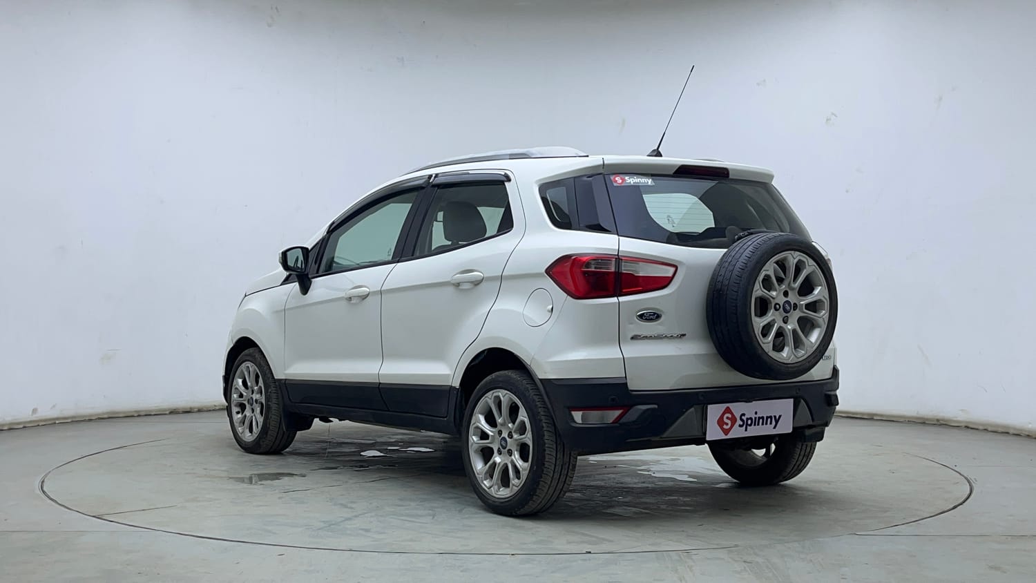 Used 2018 Ford EcoSport Titanium + 1.5L TDCi Diesel Manual exterior LEFT REAR CORNER VIEW