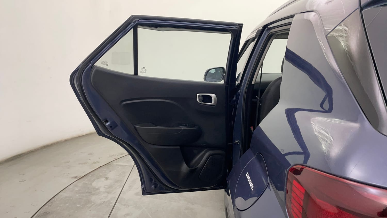 Used 2022 Hyundai Venue SX 1.5 CRDi Diesel Manual interior LEFT REAR DOOR OPEN VIEW