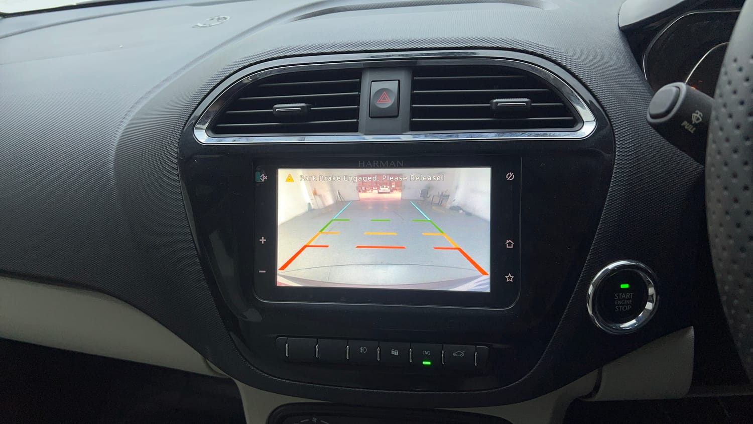 Used 2023 Tata Tigor XZ Plus CNG Leatherette Pack Cng Manual top_features Rear camera