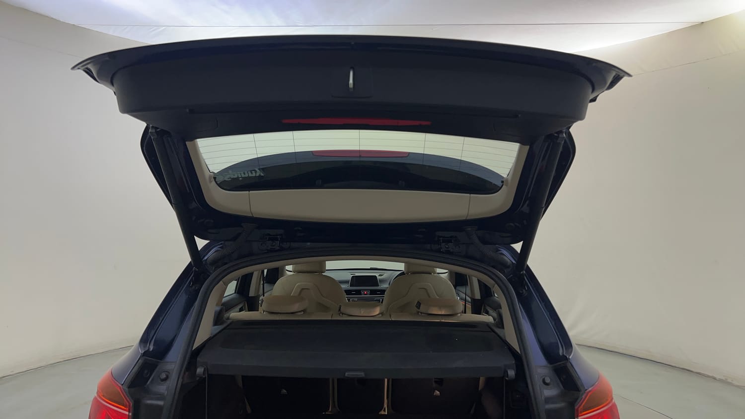 Used 2018 BMW X1 sDrive20d xLine Diesel Automatic interior DICKY DOOR OPEN VIEW