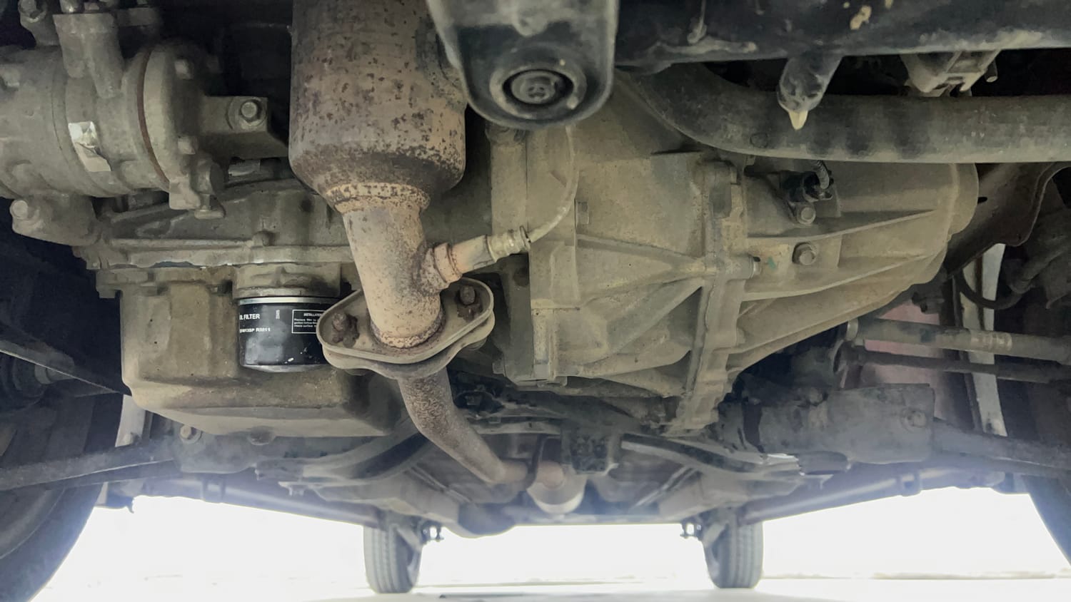 Used 2017 Maruti Suzuki Wagon R 1.0 VXI AMT Petrol Automatic extra FRONT LEFT UNDERBODY VIEW