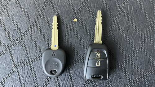 Used 2020 Hyundai Grand i10 Sportz 1.2 Kappa VTVT Petrol Manual extra CAR KEY VIEW
