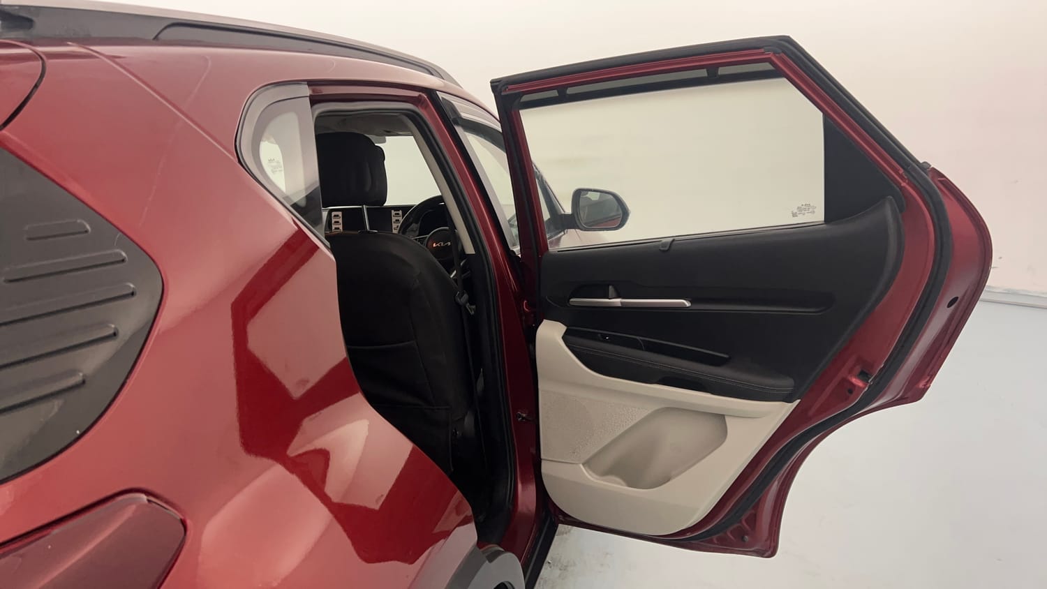 Used 2022 Kia Sonet HTX 1.5 Diesel Manual interior RIGHT REAR DOOR OPEN VIEW