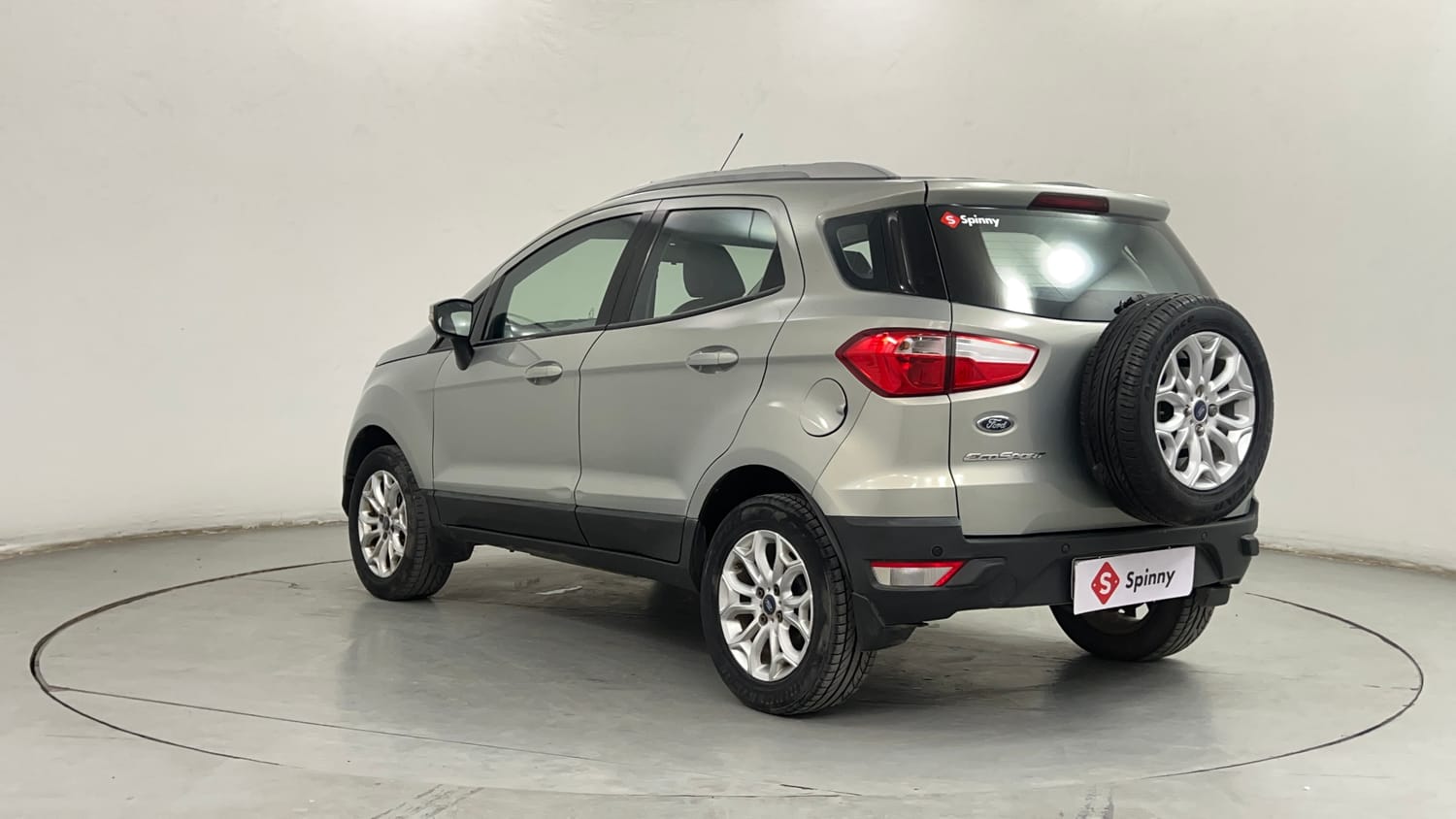 Used 2013 Ford EcoSport Titanium 1.5 TDCi Diesel Manual exterior LEFT REAR CORNER VIEW
