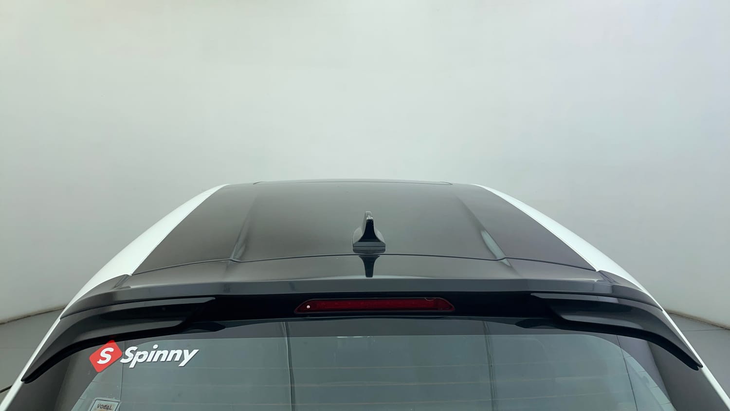 Used 2023 Tata Altroz XZ Plus (S) Diesel Diesel Manual exterior EXTERIOR ROOF VIEW
