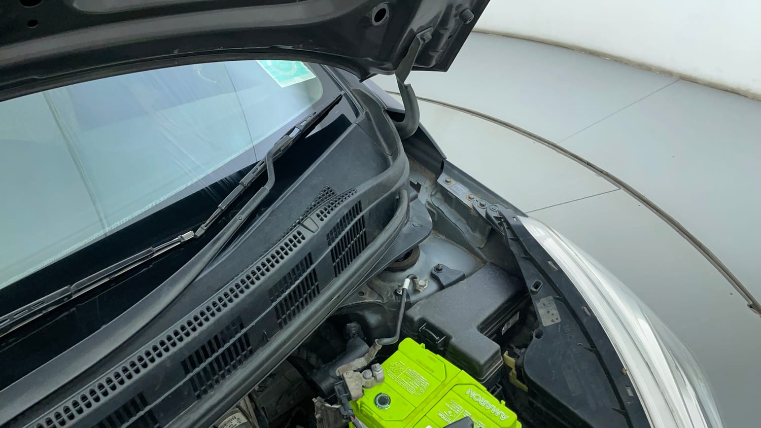Used 2019 Hyundai Grand i10 Sportz 1.2 Kappa VTVT Petrol Manual engine ENGINE LEFT SIDE HINGE & APRON VIEW