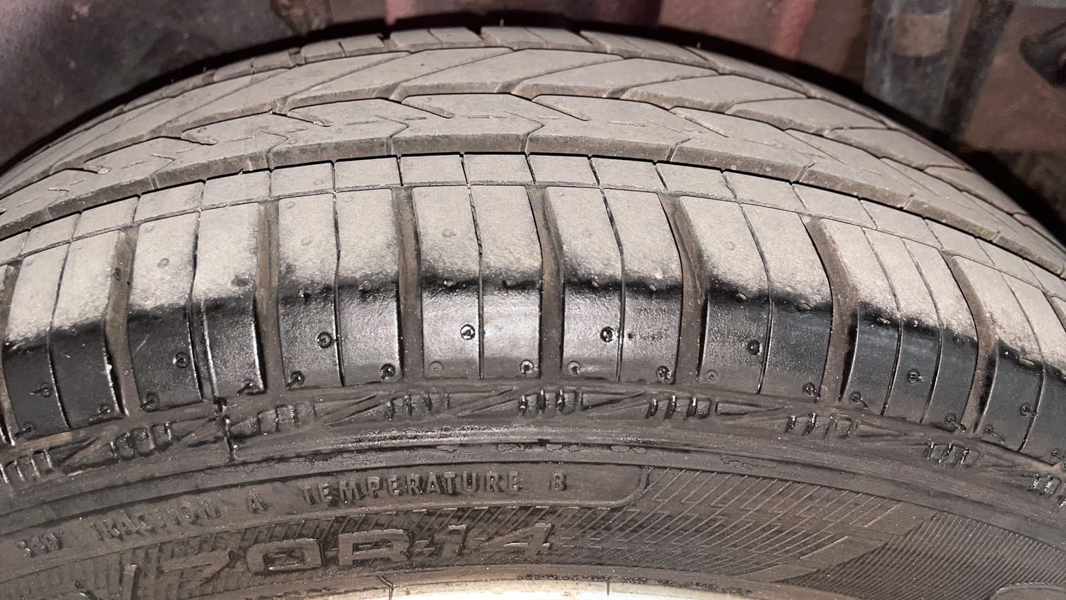Used 2017 Tata Tiago Revotron XZ Petrol Manual tyres LEFT REAR TYRE TREAD VIEW