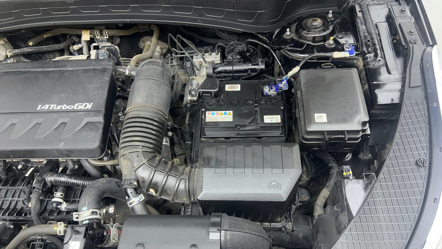 Used 2023 Kia Seltos GTX Plus 1.4 Petrol Manual engine ENGINE LEFT SIDE VIEW