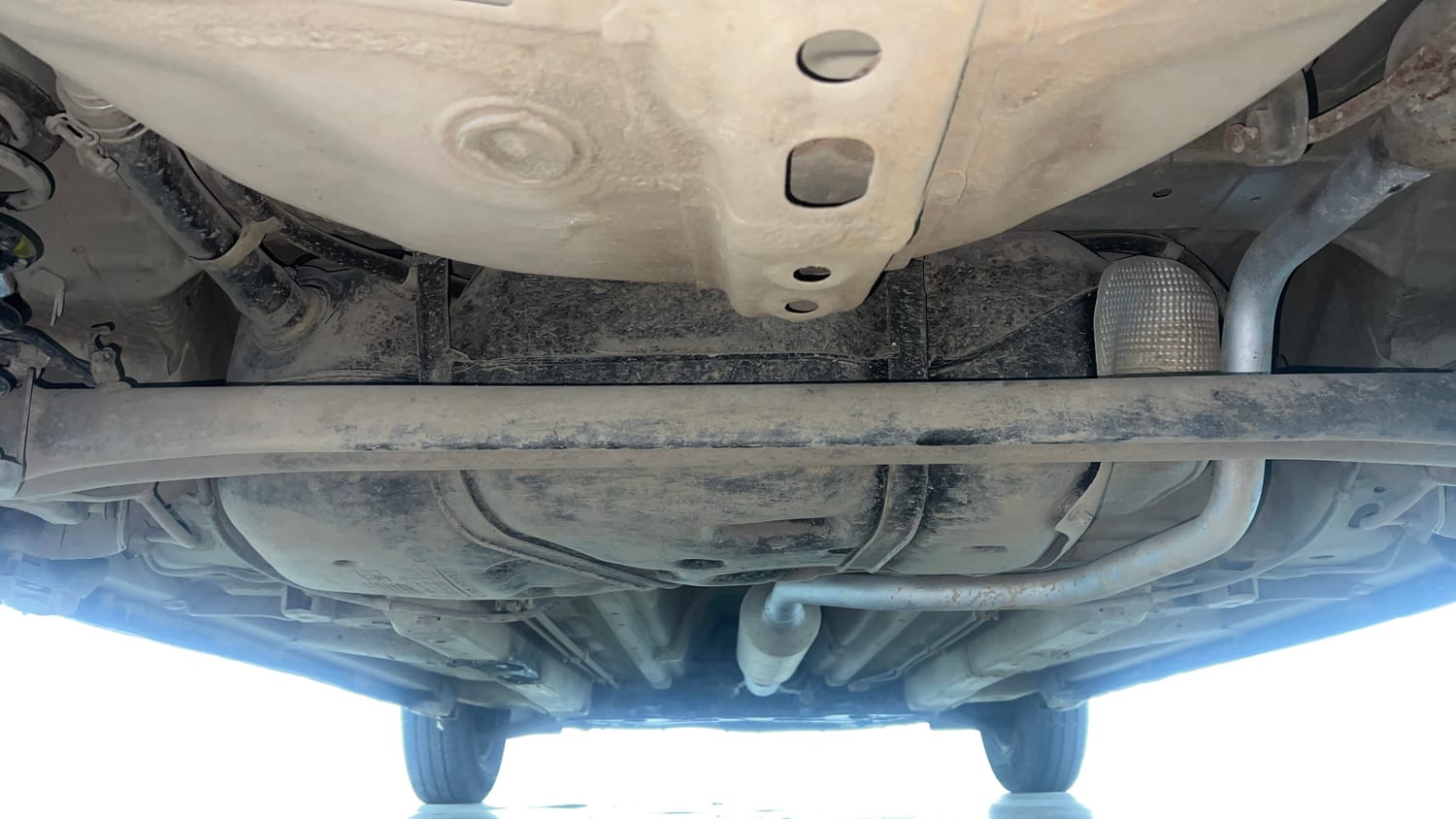 Used 2015 Maruti Suzuki Swift VXi Petrol Manual extra REAR UNDERBODY VIEW (TAKEN FROM REAR)
