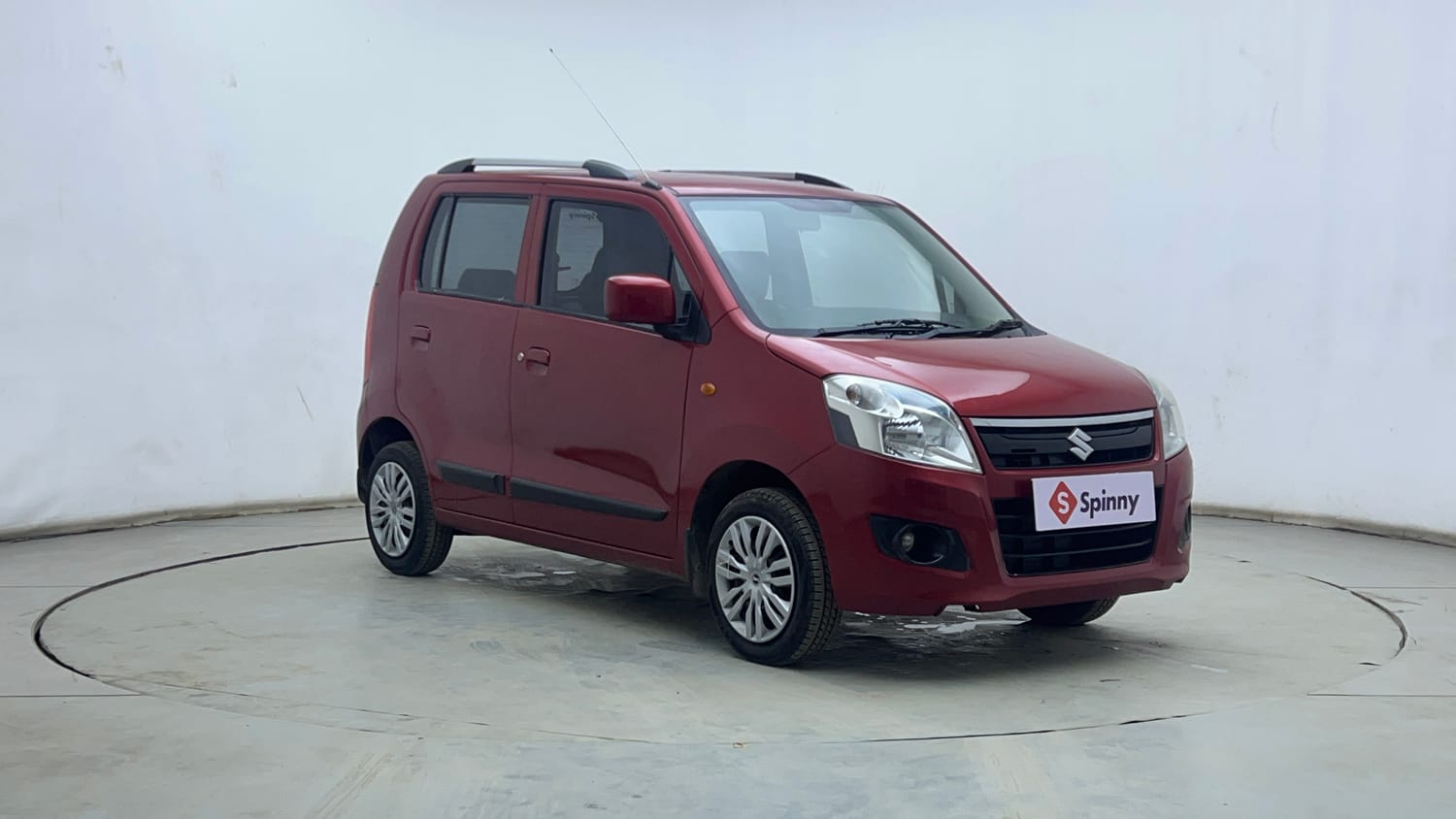 Used 2017 Maruti Suzuki Wagon R 1.0 VXI AMT Petrol Automatic exterior RIGHT FRONT CORNER VIEW