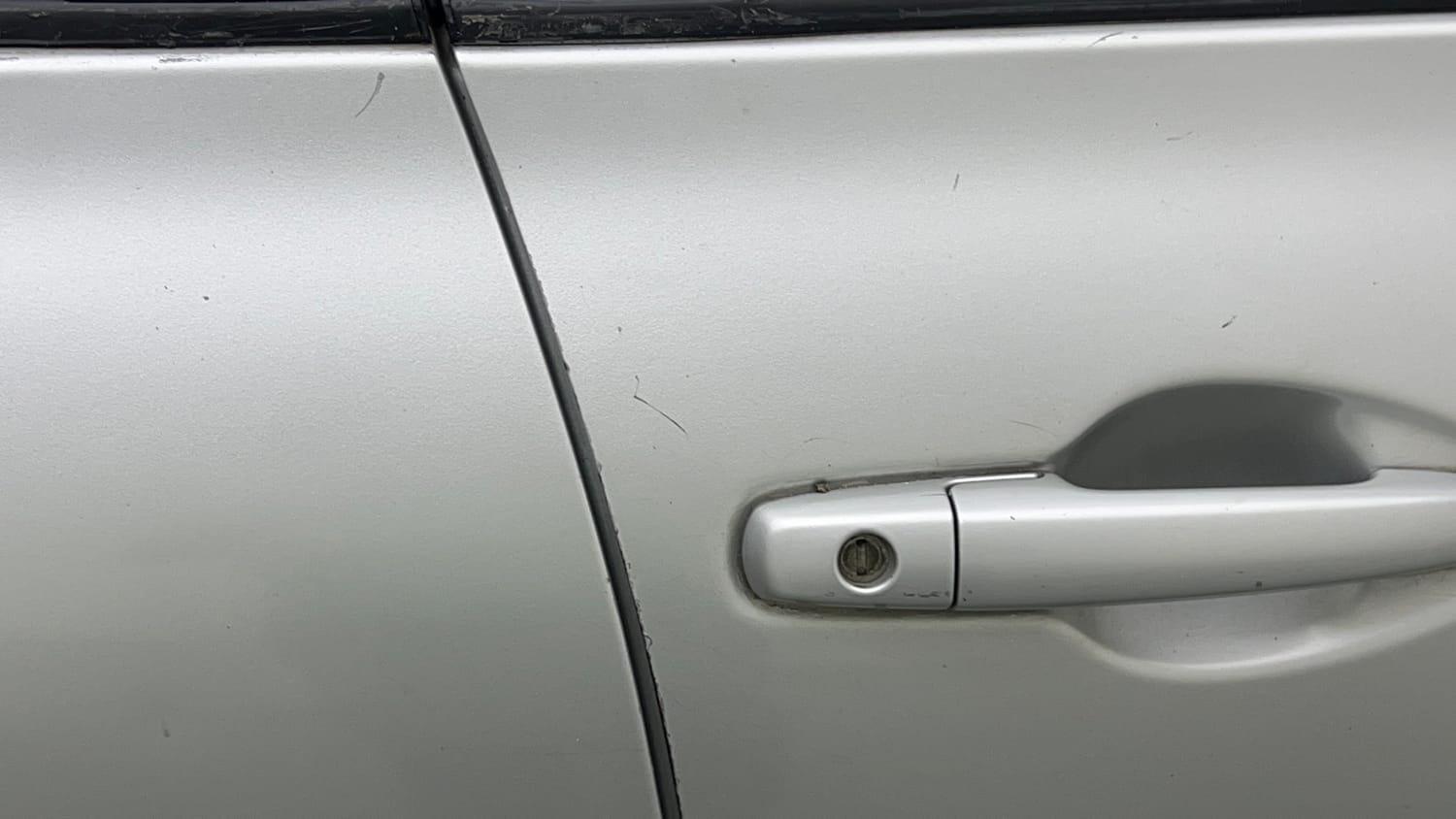 Used 2018 Maruti Suzuki Swift VXi AMT Petrol Automatic dents MINOR SCRATCH