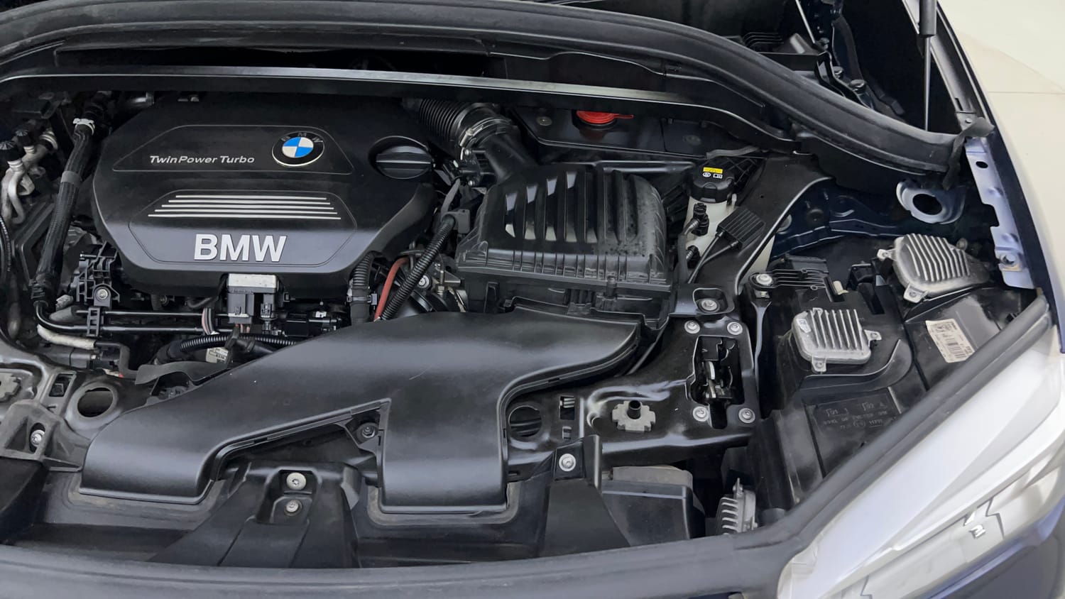 Used 2018 BMW X1 sDrive20d xLine Diesel Automatic engine ENGINE LEFT SIDE VIEW