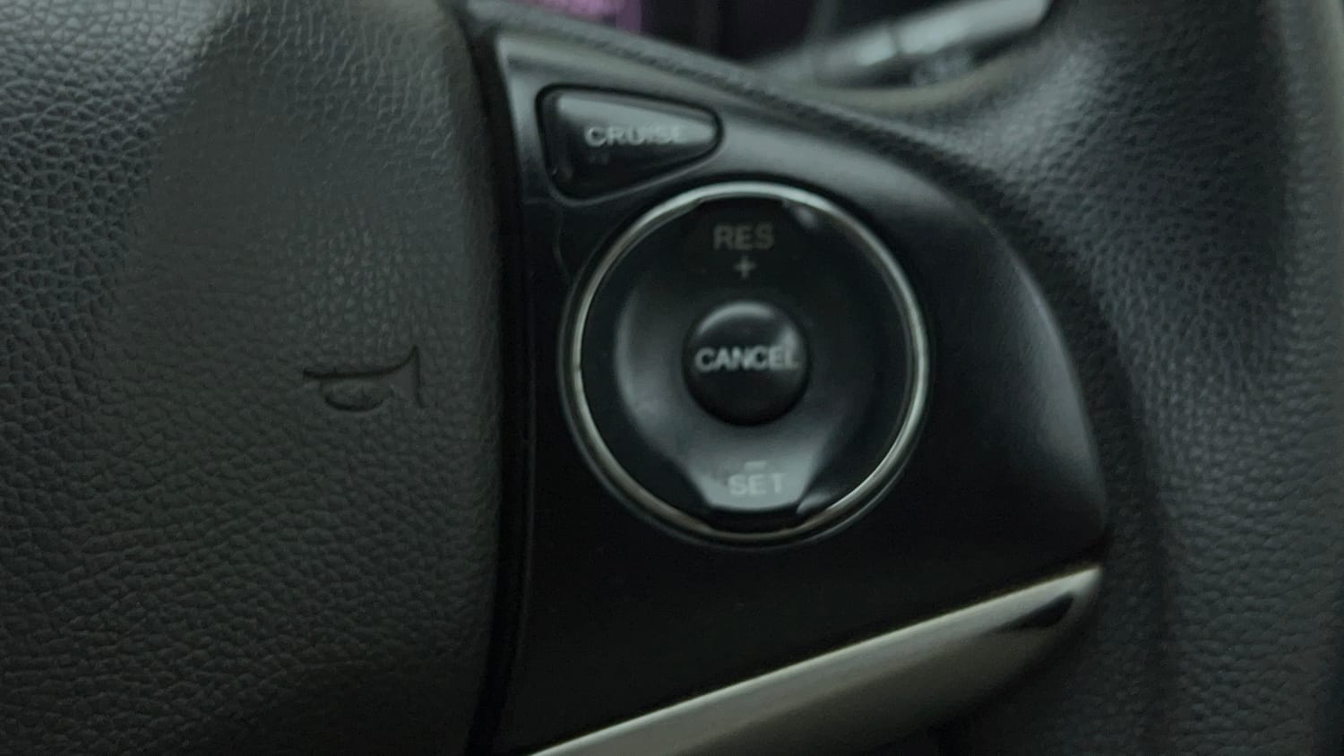 Used 2017 Honda City V Petrol Petrol Manual top_features Cruise control
