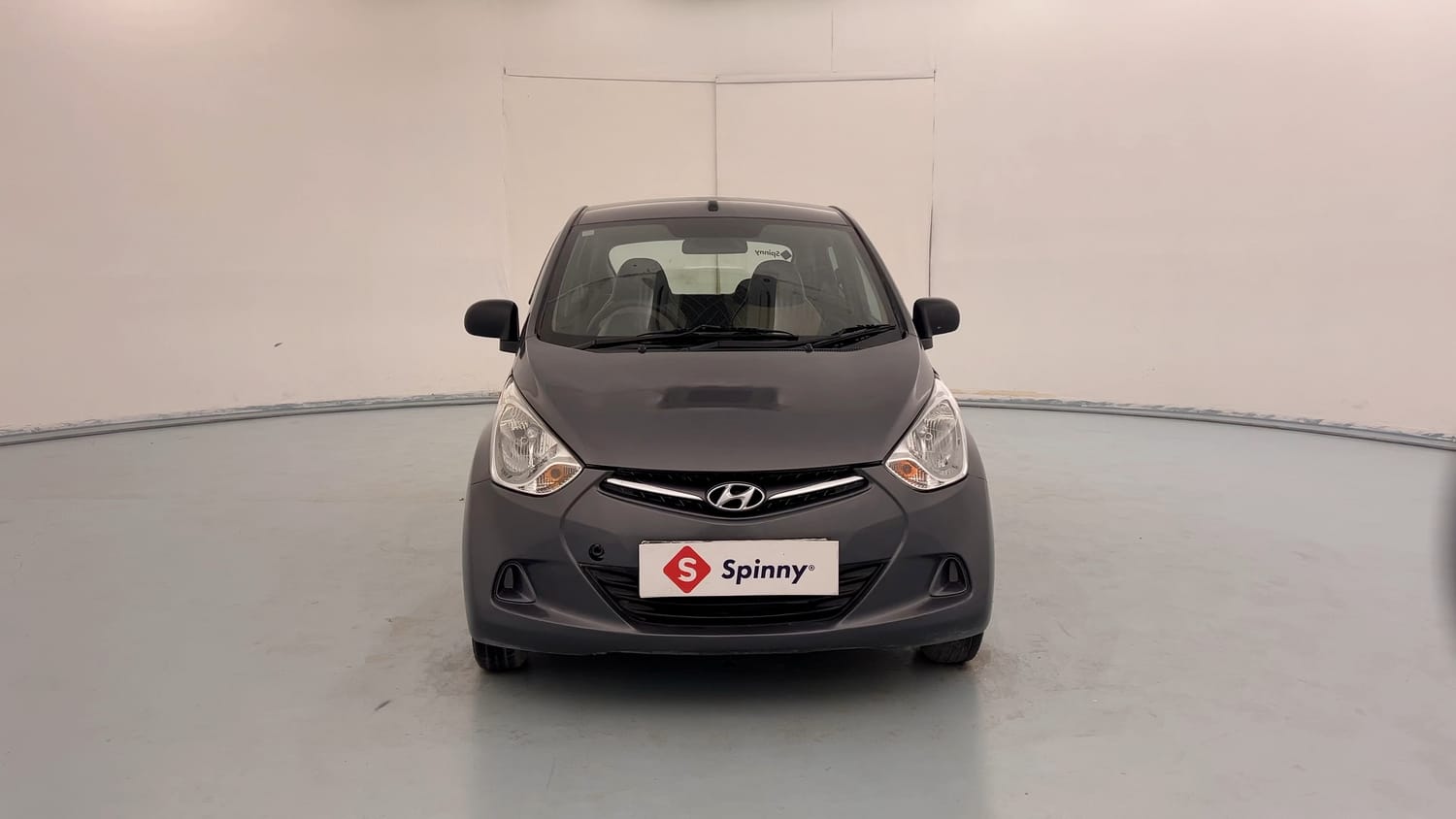 Used 2016 Hyundai Eon Era + Petrol Manual exterior FRONT VIEW