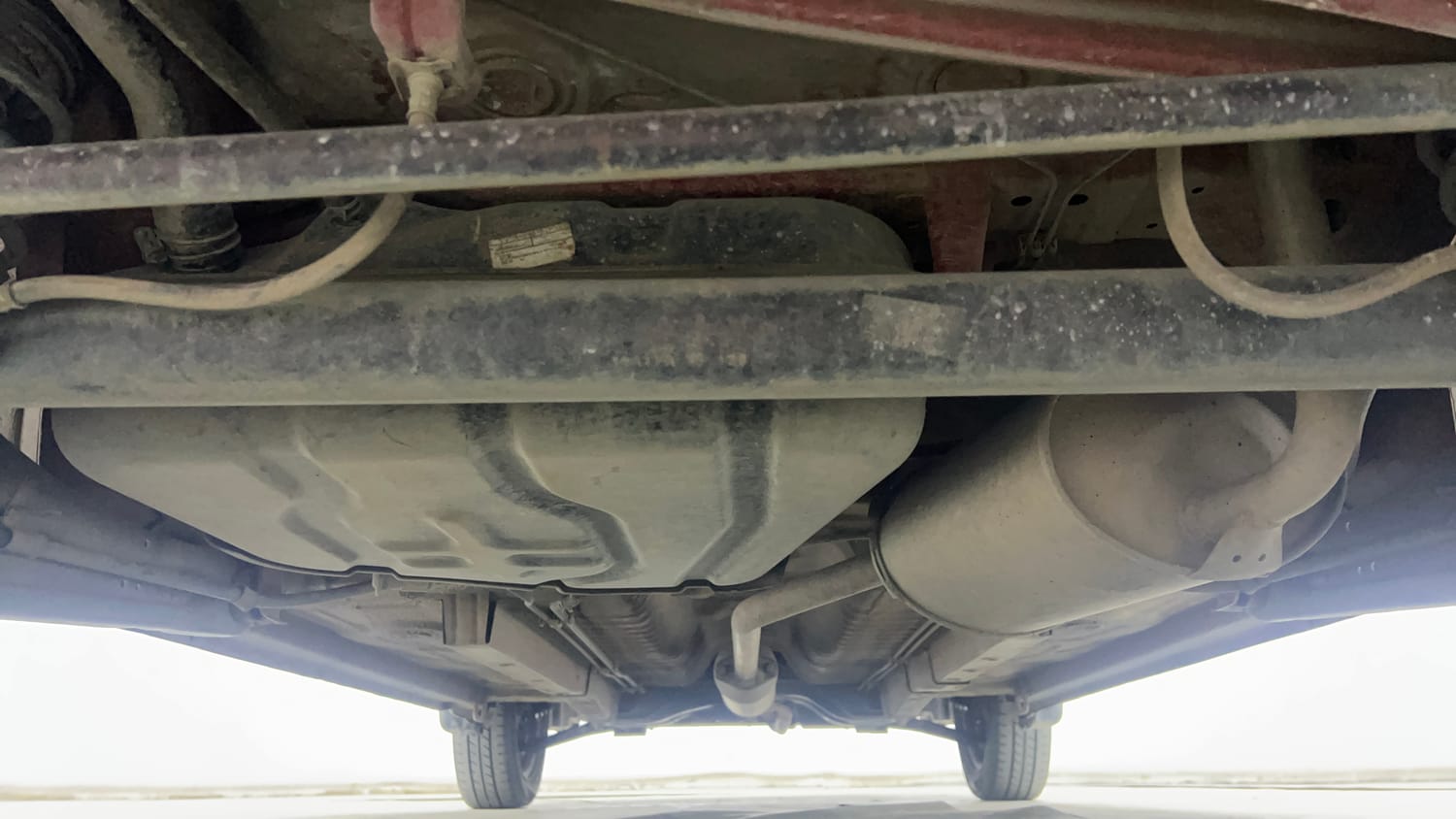 Used 2017 Maruti Suzuki Wagon R 1.0 VXI AMT Petrol Automatic extra REAR UNDERBODY VIEW (TAKEN FROM REAR)