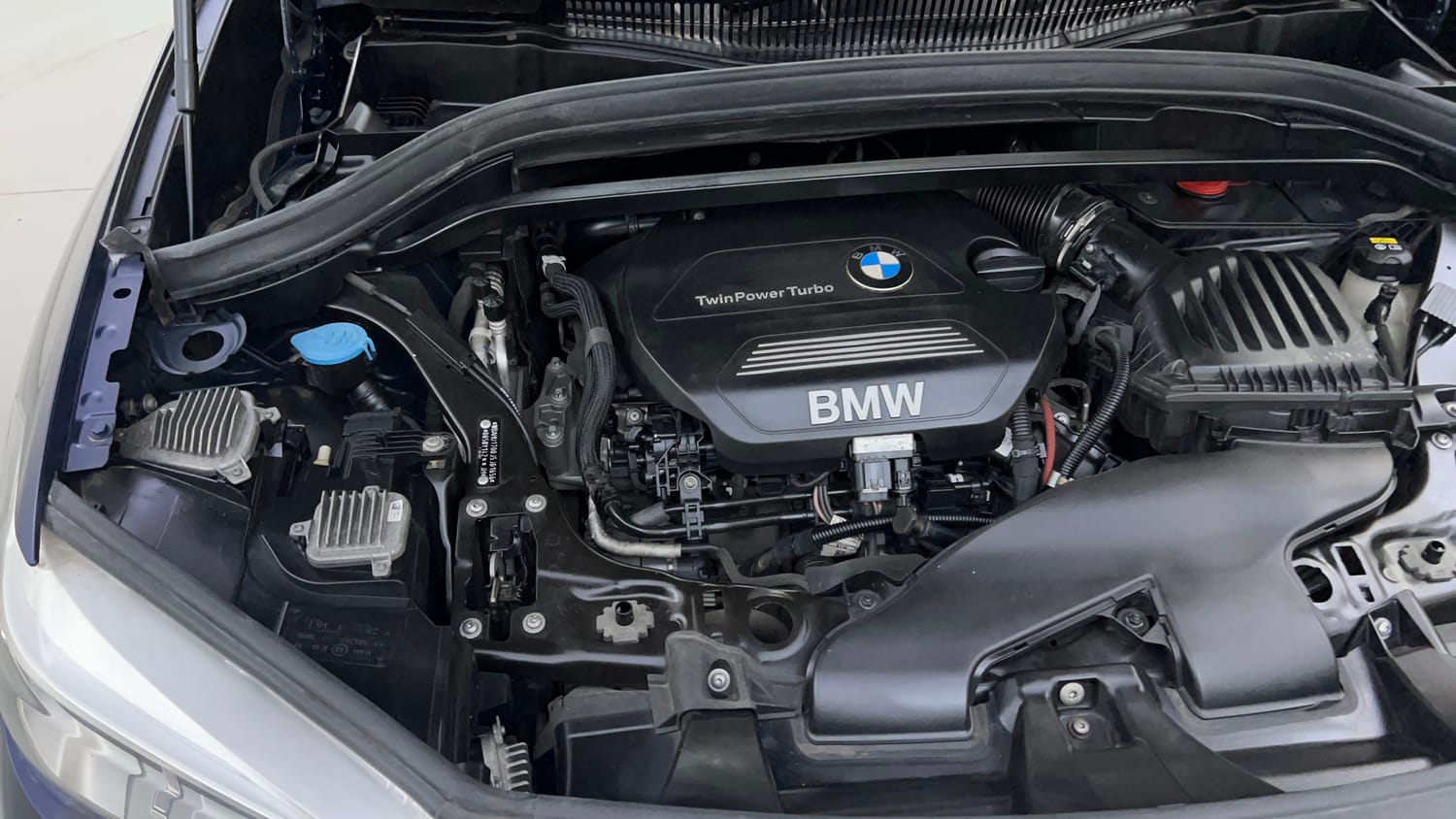 Used 2018 BMW X1 sDrive20d xLine Diesel Automatic engine ENGINE RIGHT SIDE VIEW