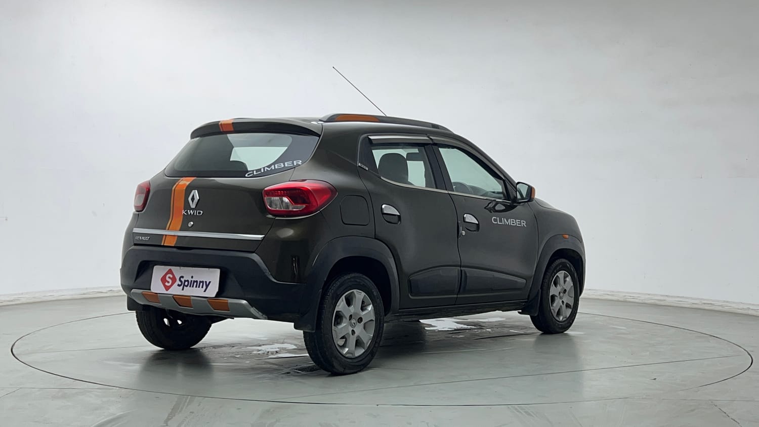 Used 2018 Renault Kwid CLIMBER 1.0 Petrol Manual exterior RIGHT REAR CORNER VIEW