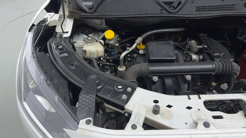 Used 2023 Nissan Magnite XE Petrol Manual engine ENGINE RIGHT SIDE VIEW