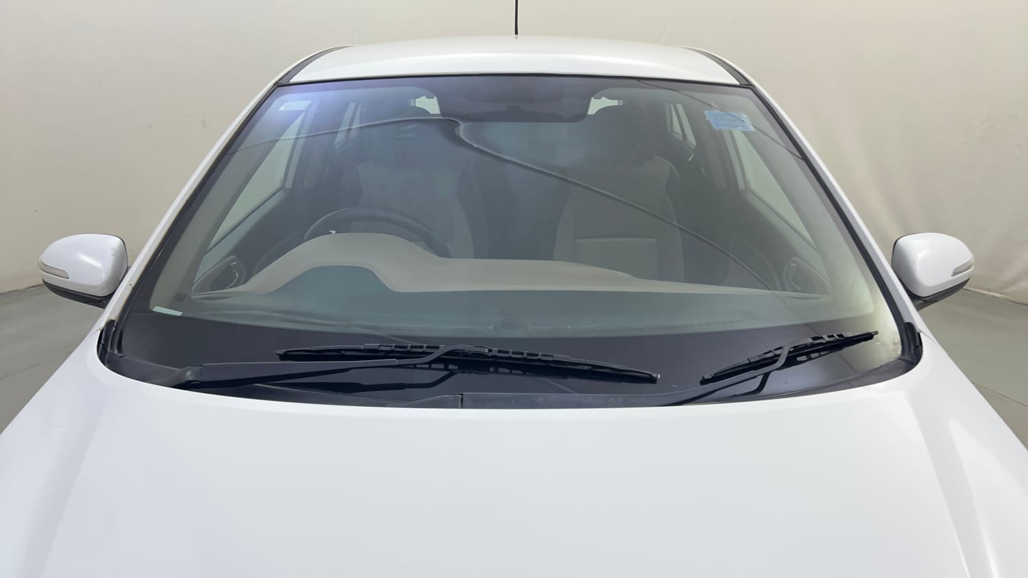 Used 2020 Hyundai Elite i20 Sportz Plus 1.2 Petrol Manual exterior FRONT WINDSHIELD VIEW