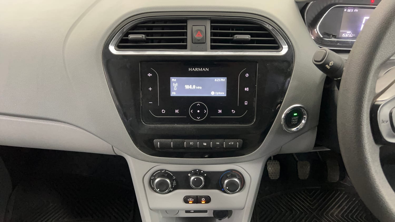 Used 2022 Tata Tigor XZ CNG Cng Manual interior MUSIC SYSTEM & AC CONTROL VIEW