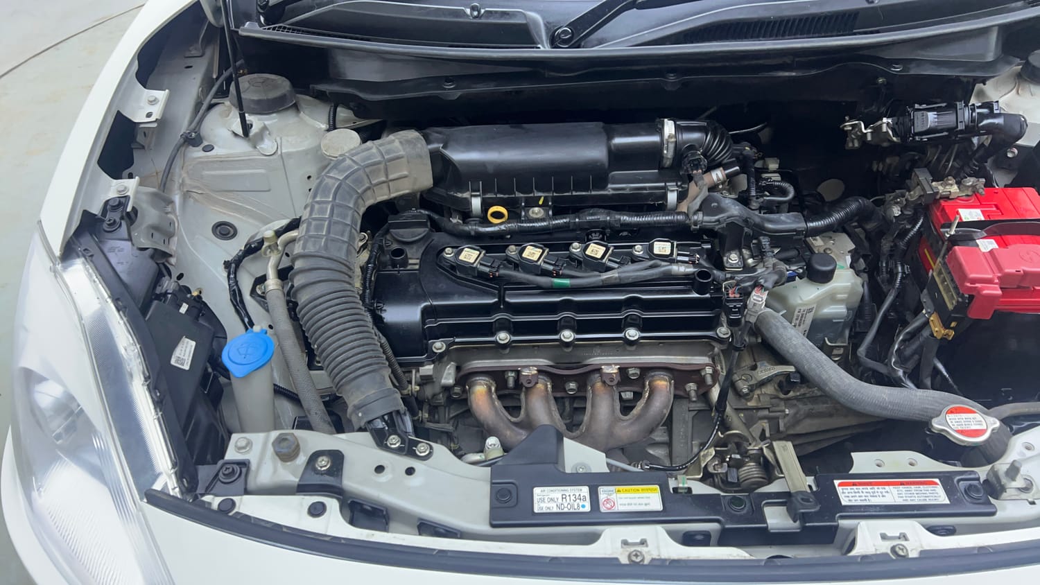 Used 2019 Maruti Suzuki Dzire VXi AMT Petrol Automatic engine ENGINE RIGHT SIDE VIEW