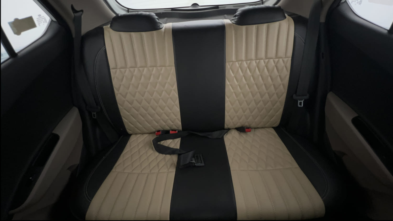 Used 2015 Hyundai Grand i10 Sportz 1.2 Kappa VTVT Petrol Manual interior REAR SEAT CONDITION VIEW