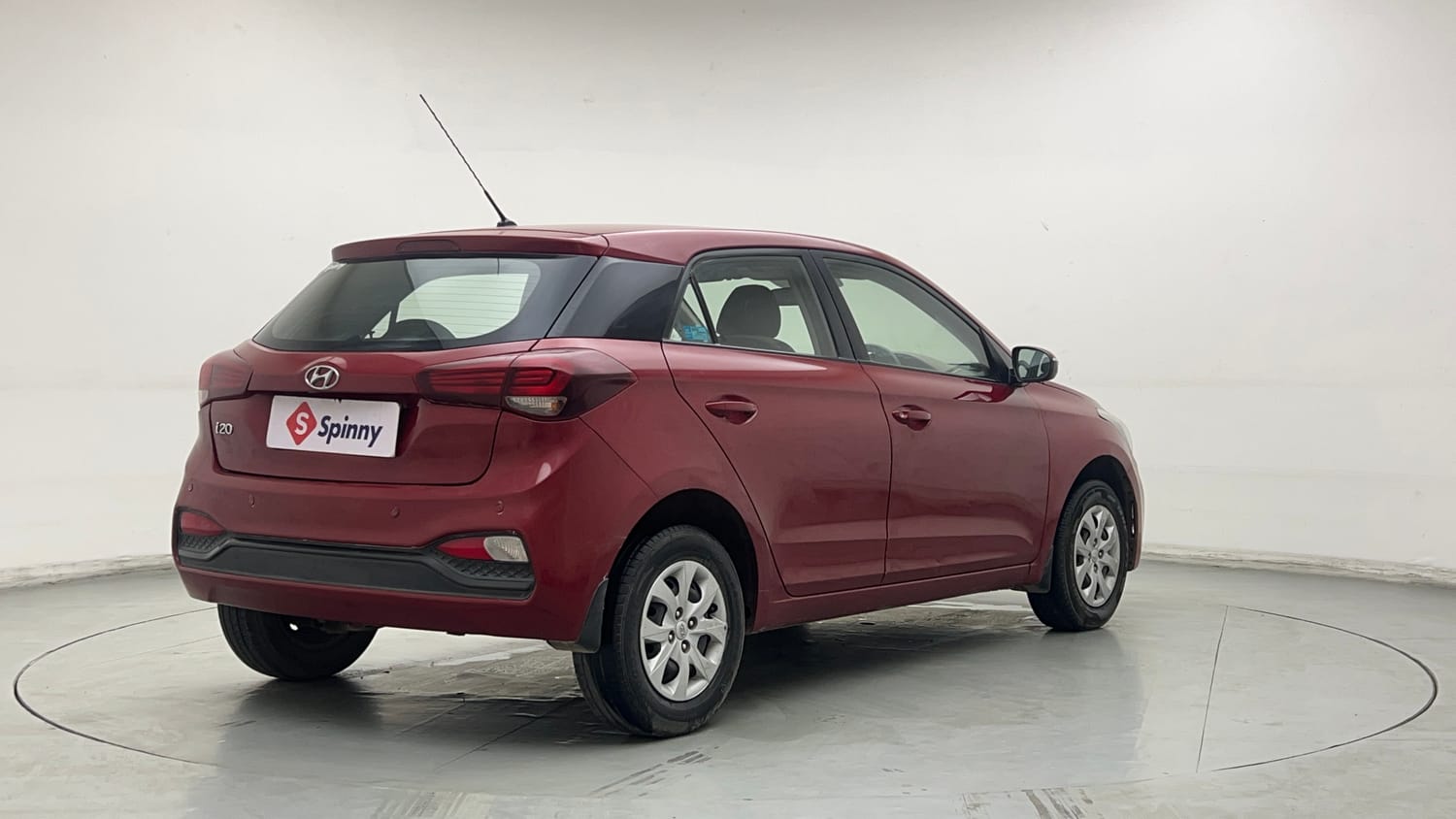 Used 2018 Hyundai Elite i20 Sportz 1.2 Petrol Manual exterior RIGHT REAR CORNER VIEW