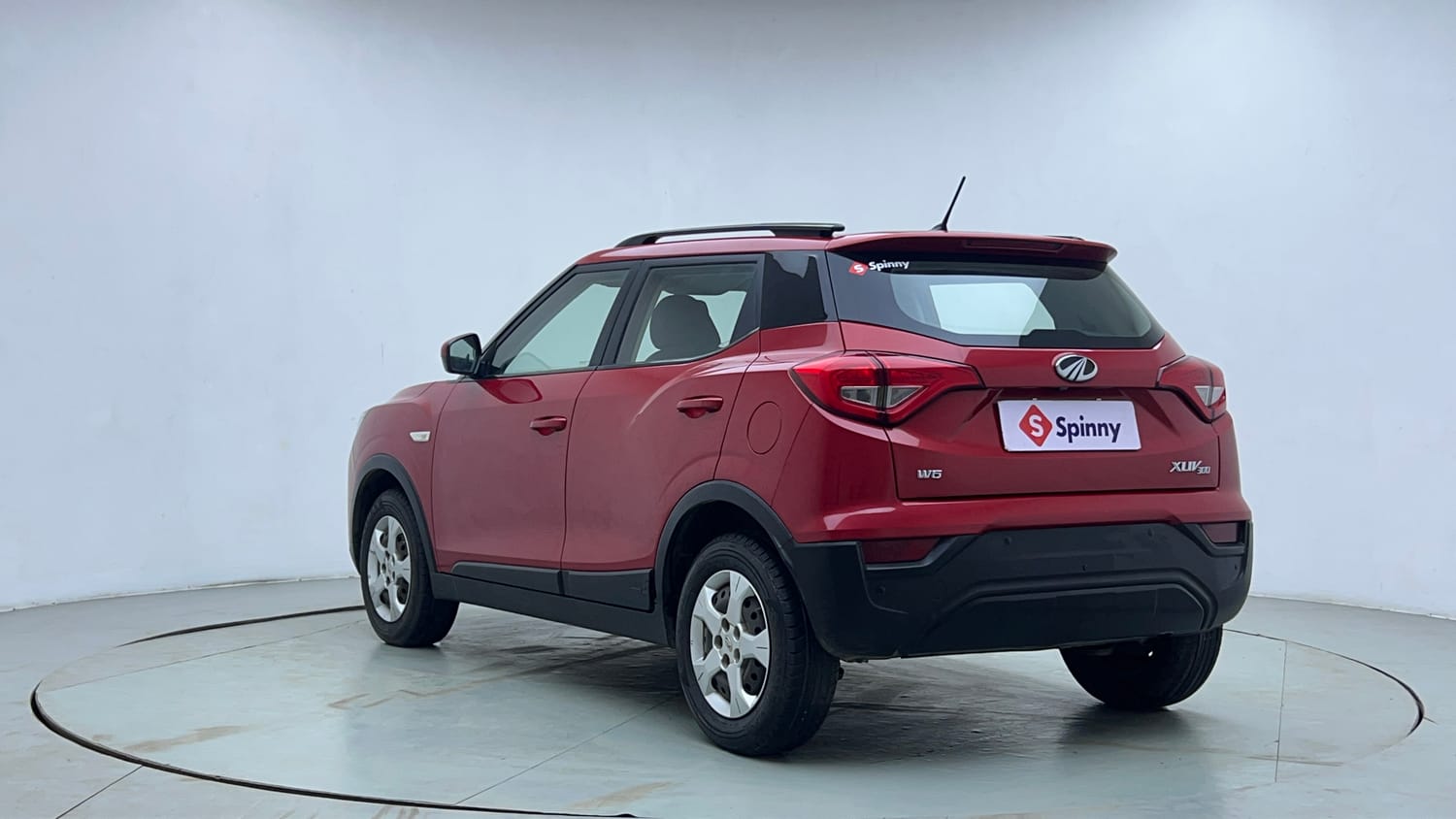 Used 2019 Mahindra XUV 300 1.2 W6 Petrol Manual exterior LEFT REAR CORNER VIEW