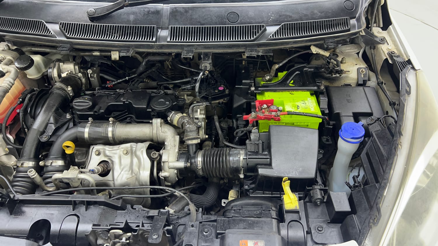 Used 2020 Ford Figo Aspire Titanium1.5 TDCi Diesel Manual engine ENGINE LEFT SIDE VIEW
