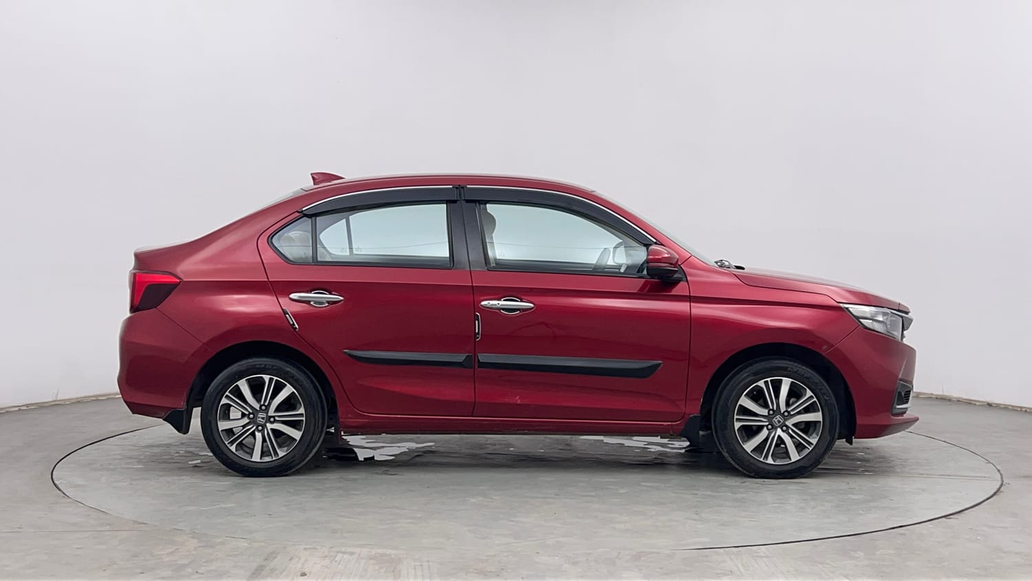 Used 2022 Honda Amaze VX CVT 1.2 Petrol Petrol Automatic exterior RIGHT SIDE VIEW