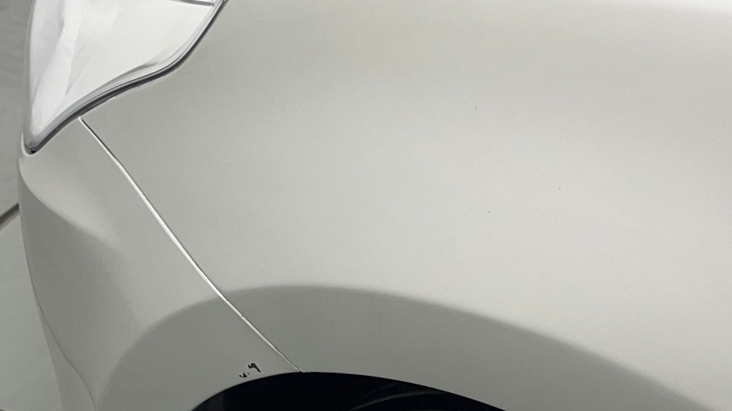 Used 2018 Maruti Suzuki Swift VXi AMT Petrol Automatic dents MINOR SCRATCH
