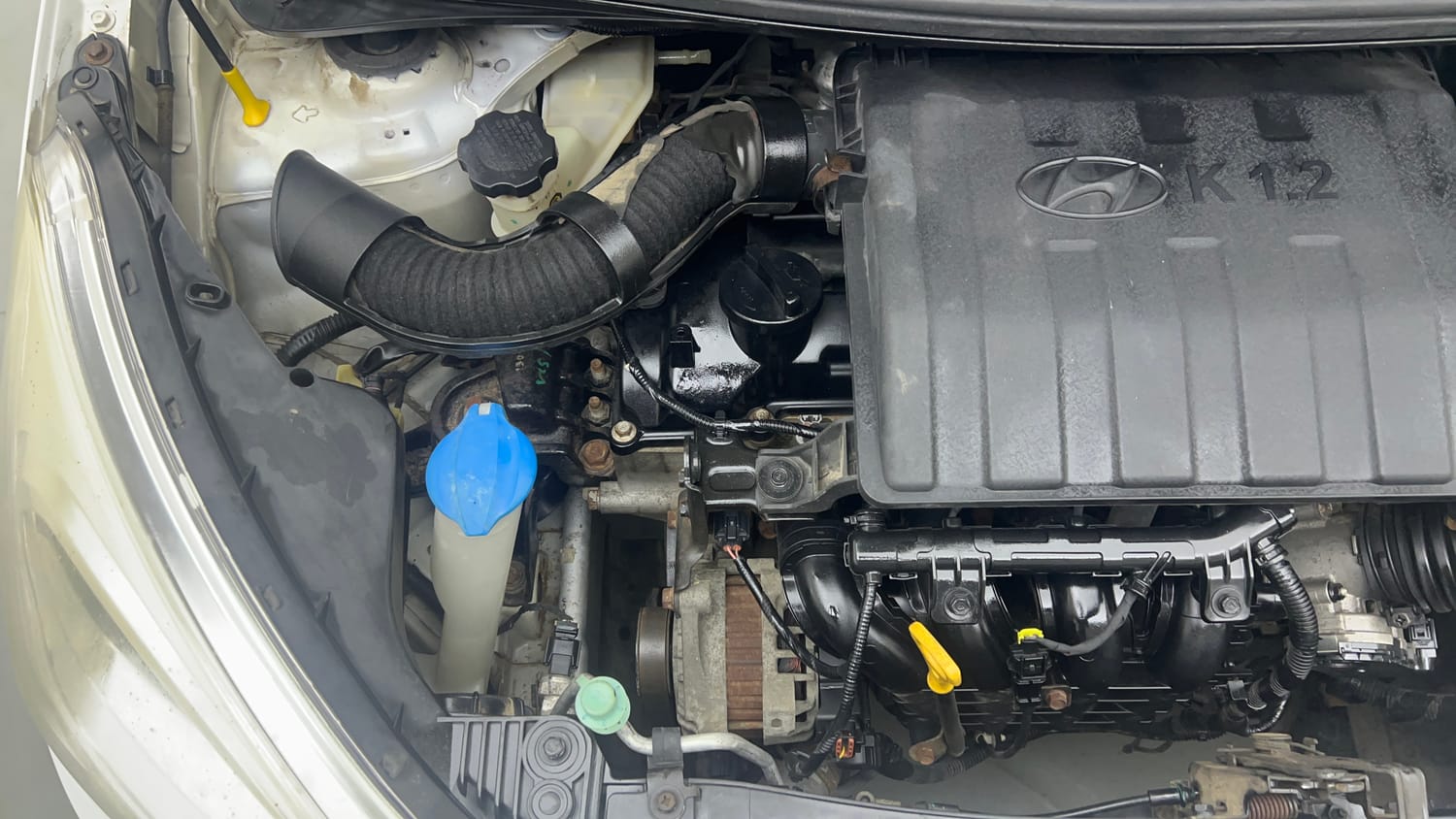 Used 2015 Hyundai Grand i10 Magna 1.2 Kappa VTVT Petrol Manual engine ENGINE RIGHT SIDE VIEW