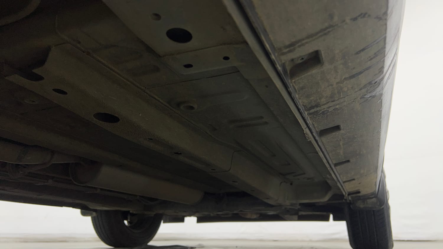 Used 2024 Tata Punch Accomplished iCNG Cng Manual extra REAR RIGHT UNDERBODY VIEW