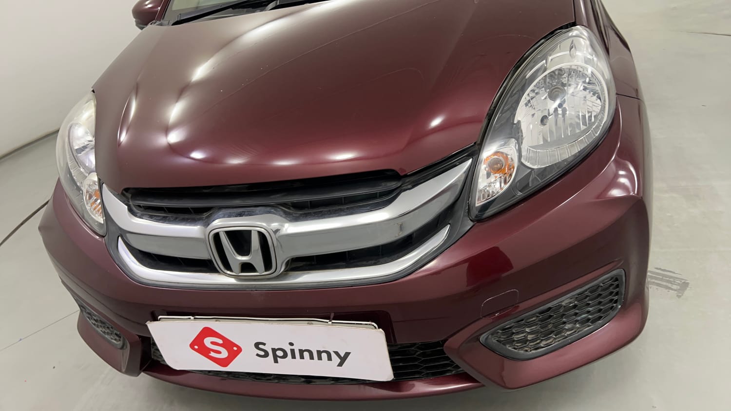 Used 2019 Honda Amaze 1.5 SX i-DTEC Diesel Manual dents MINOR SCRATCH