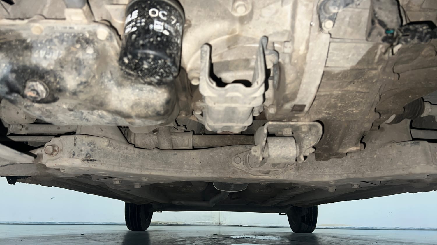 Used 2015 Hyundai Grand i10 Sportz 1.2 Kappa VTVT Petrol Manual extra FRONT LEFT UNDERBODY VIEW