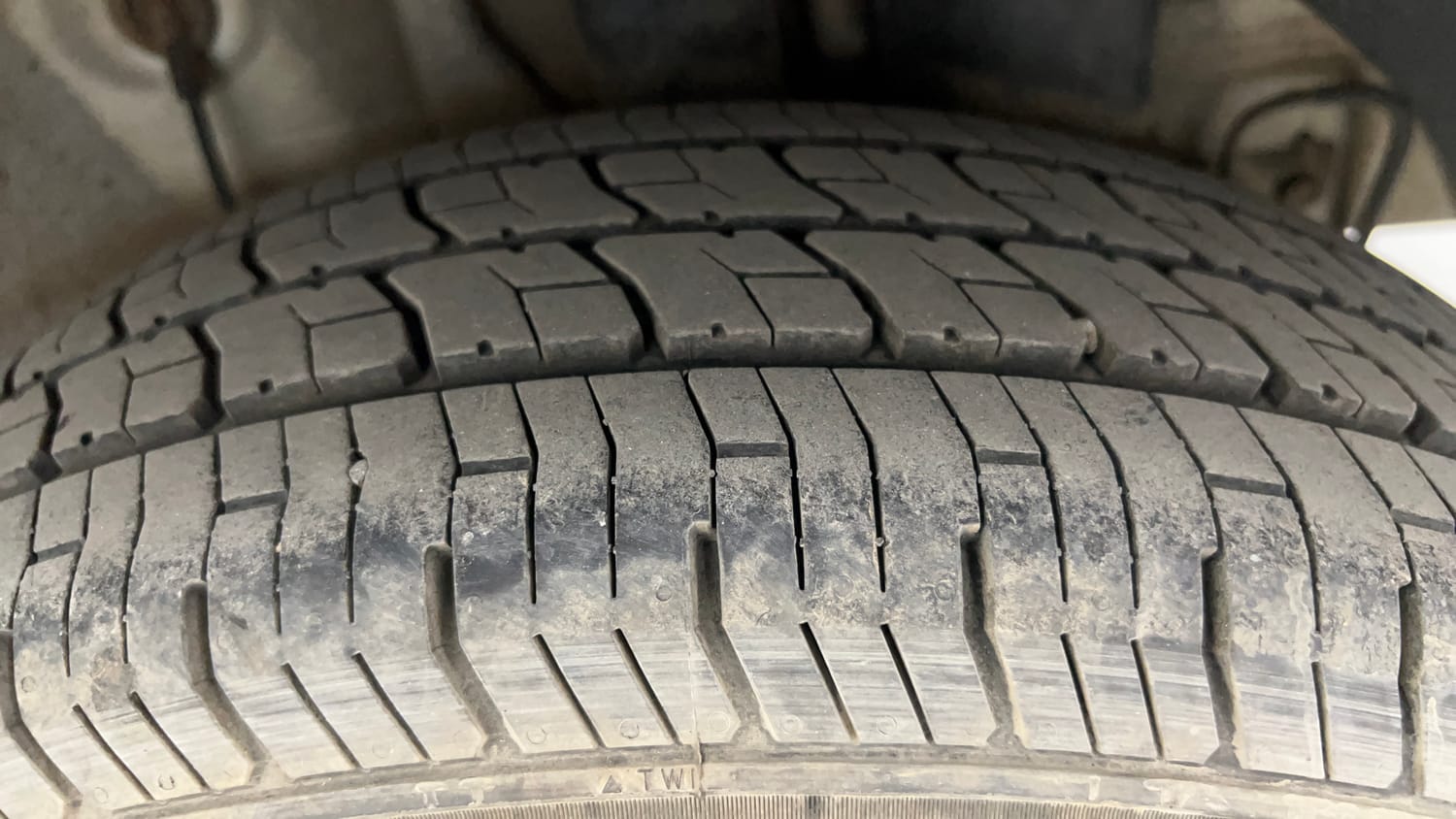 Used 2017 Hyundai Elite i20 Sportz 1.2 Petrol Manual tyres LEFT REAR TYRE TREAD VIEW