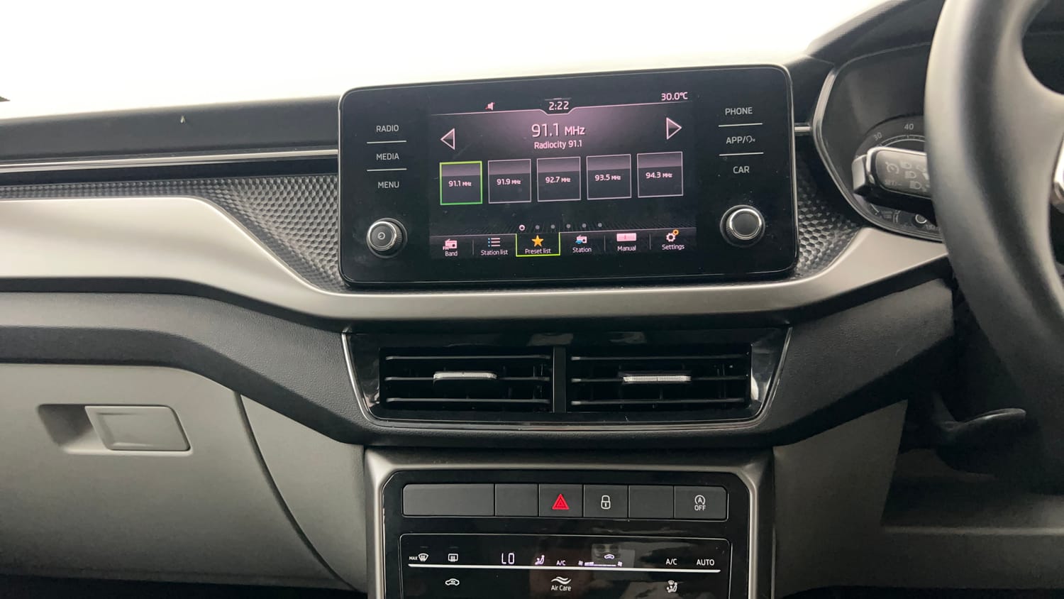 Used 2024 Skoda Kushaq Ambition 1.0L TSI MT Petrol Manual interior MUSIC SYSTEM & AC CONTROL VIEW