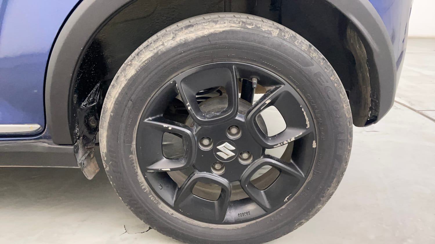 Used 2022 Maruti Suzuki Ignis Alpha 1.2 MT Petrol Manual tyres LEFT REAR TYRE RIM VIEW