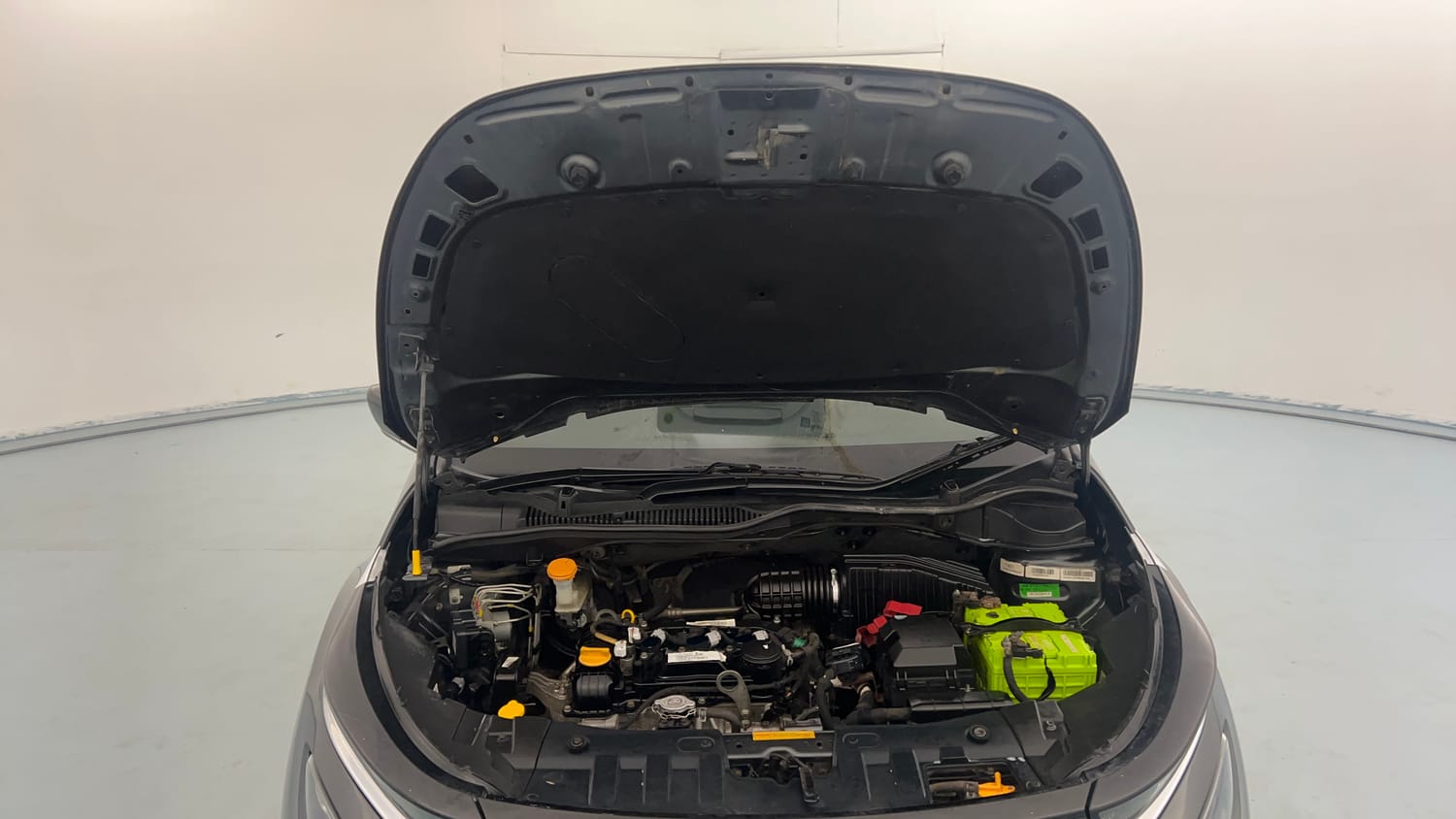 Used 2021 Tata Altroz XZ Petrol Petrol Manual engine ENGINE & BONNET OPEN FRONT VIEW