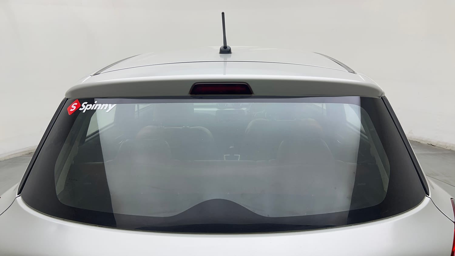 Used 2018 Maruti Suzuki Swift VXi AMT Petrol Automatic exterior BACK WINDSHIELD VIEW