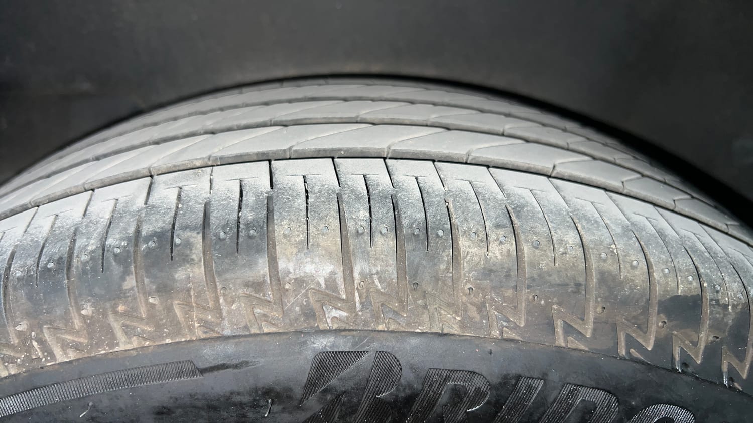 Used 2025 Honda Elevate ZX MT Petrol Manual tyres RIGHT REAR TYRE TREAD VIEW