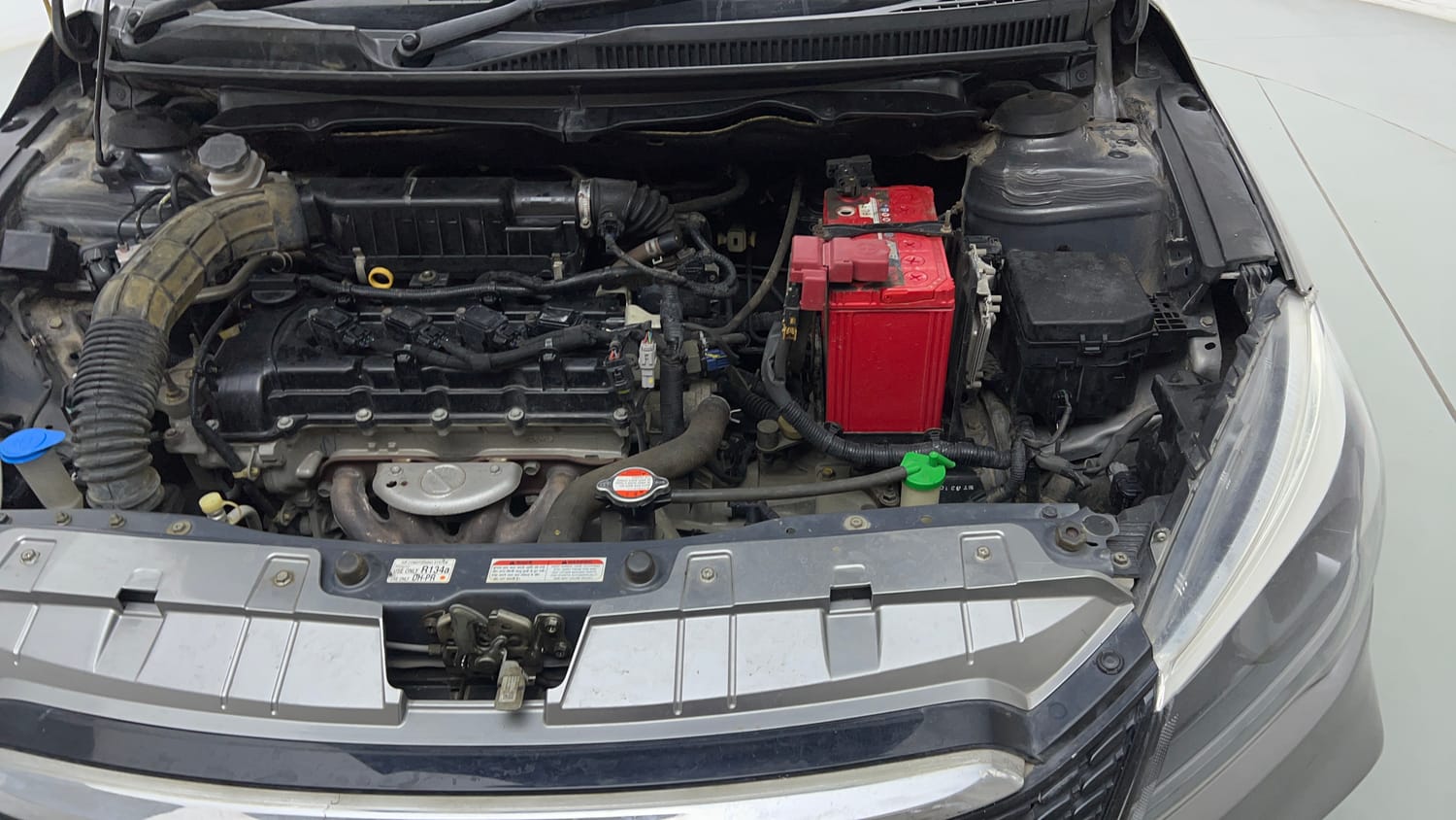 Used 2018 Maruti Suzuki Ciaz Alpha Hybrid 1.5 Petrol Manual engine ENGINE LEFT SIDE VIEW